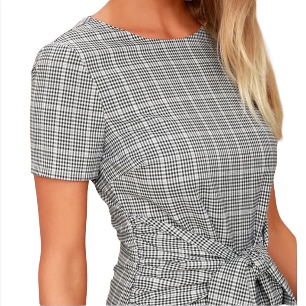 LULU’S Gingham Knotted Sheath Dress 👗 - Picture 3 of 16